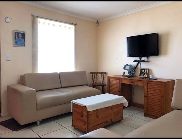 3 BEDROOM HOUSE FOR SALE IN GANSBAAI CENTRAL